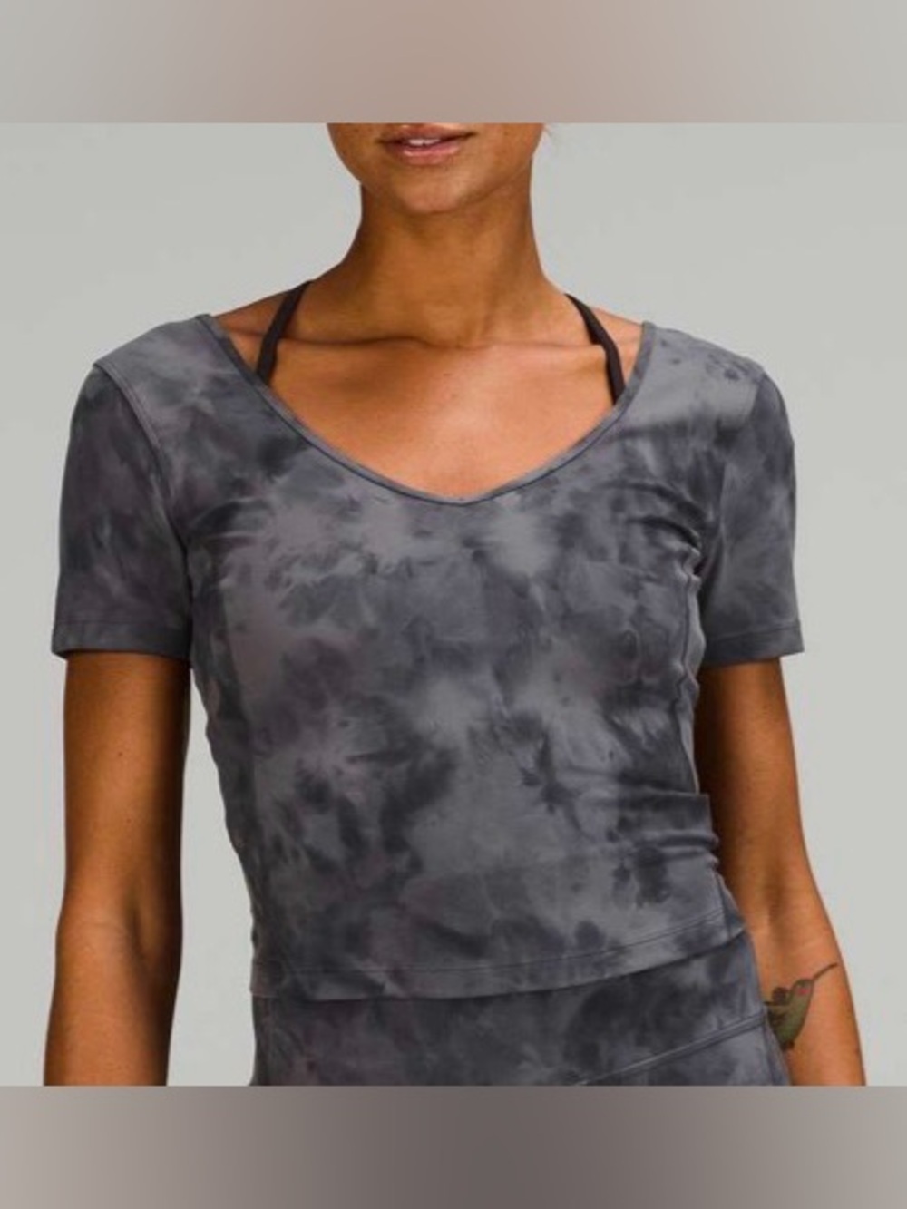 Lululemon Align T-Shirt
Diamond Dye Pitch Grey Graphite Grey